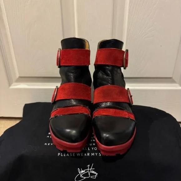 John Fluevog, Size 8, Red/Black - Picture 1 of 4